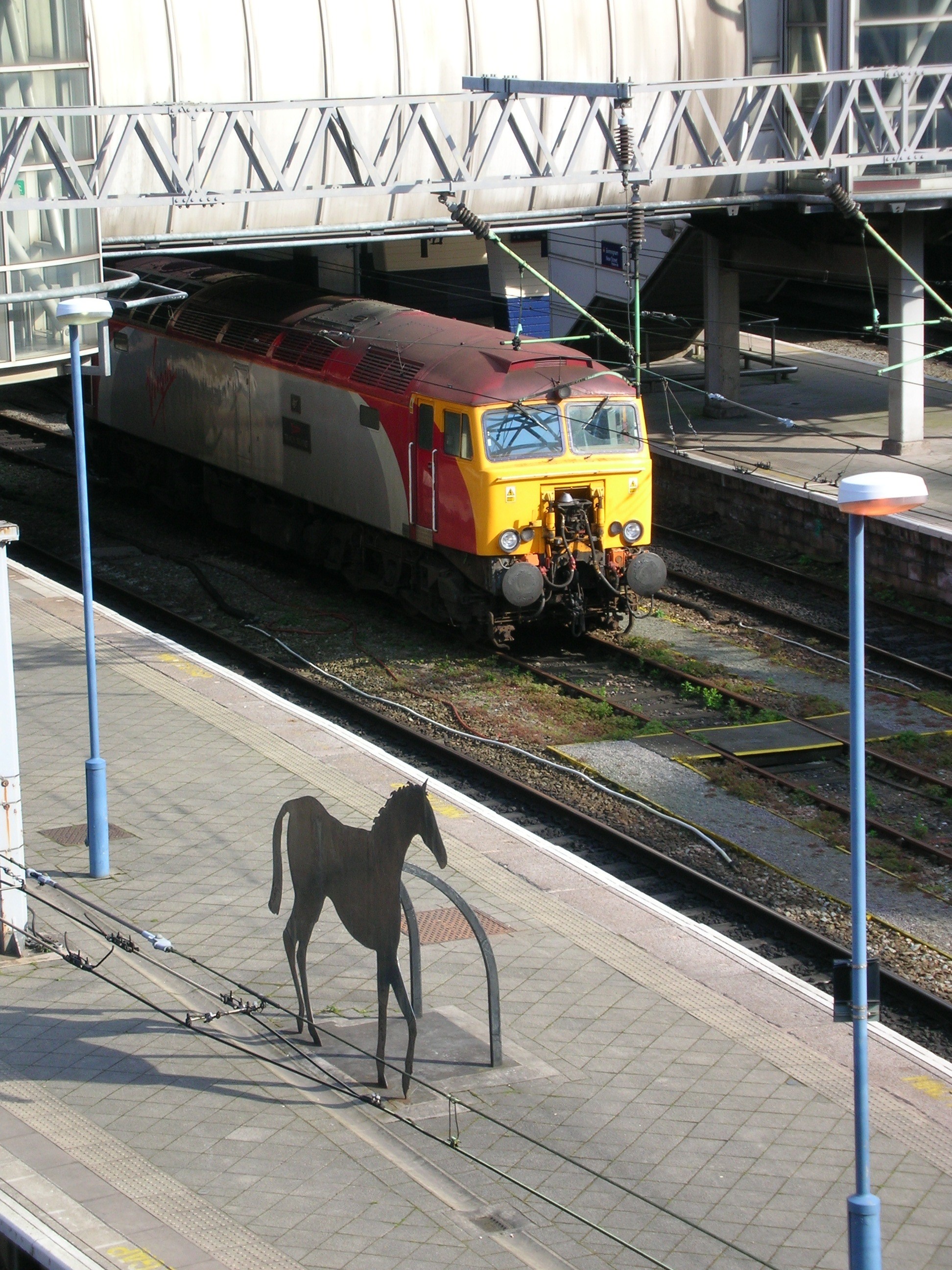 New_Street_Station_Iron_Horse_sculpture_,_Kevin_Atherton