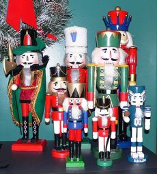 440px-Nutcrackers