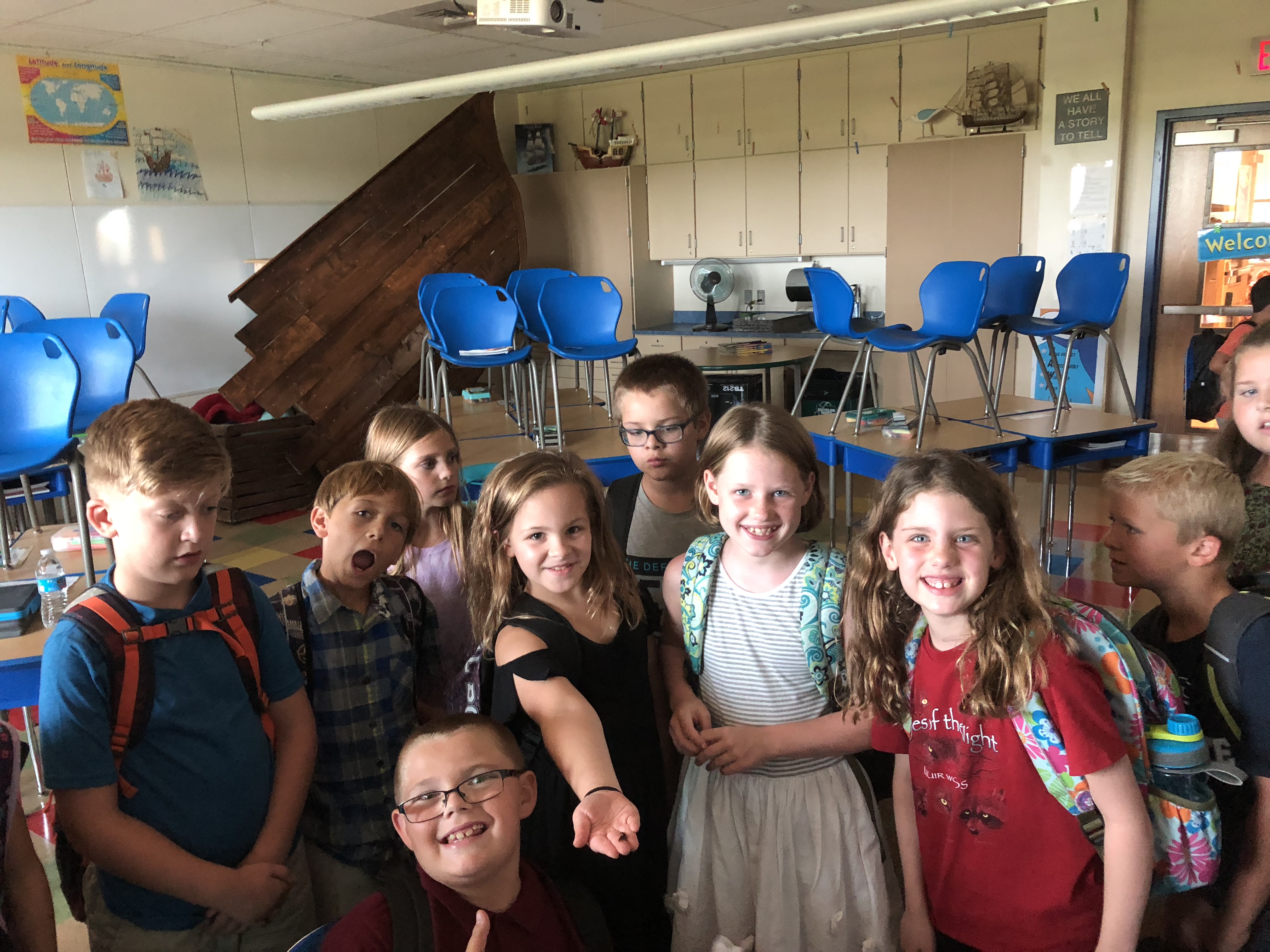 Ss with catepillar in front of ship