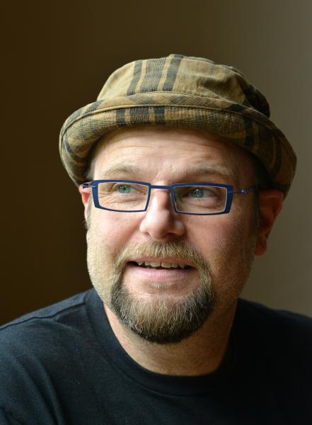 Alan Gratz author.jpg